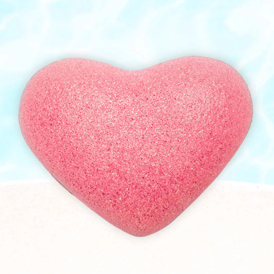 Roter Konjacschwamm in Herzform